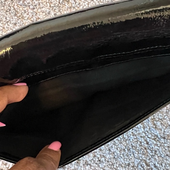 Tarnish Black Genuine Leather Patent 13 Card Slot Wallet/Clutch Zipper Trim - Picture 6 of 10